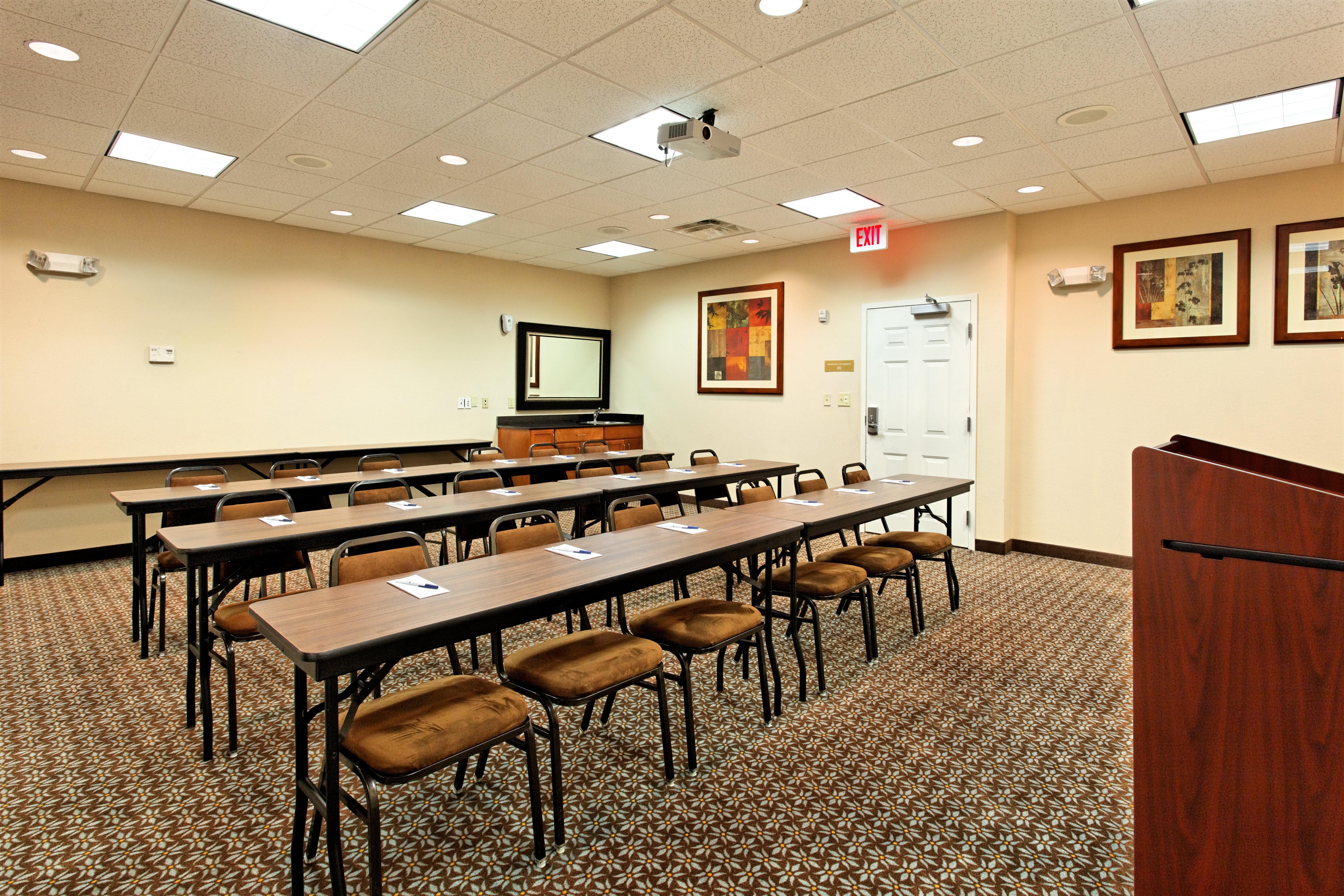 Candlewood Suites Tuscaloosa By Ihg Bagian luar foto