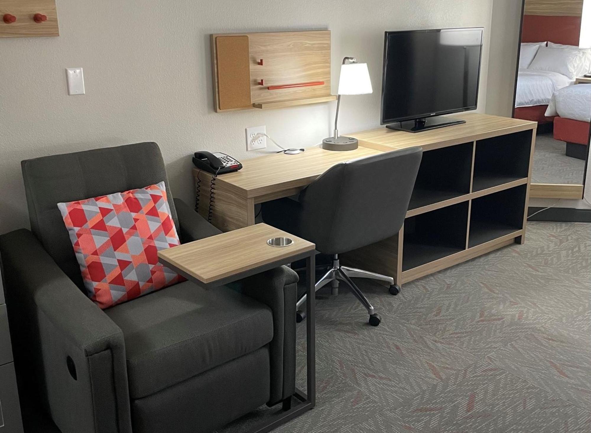Candlewood Suites Tuscaloosa By Ihg Bagian luar foto