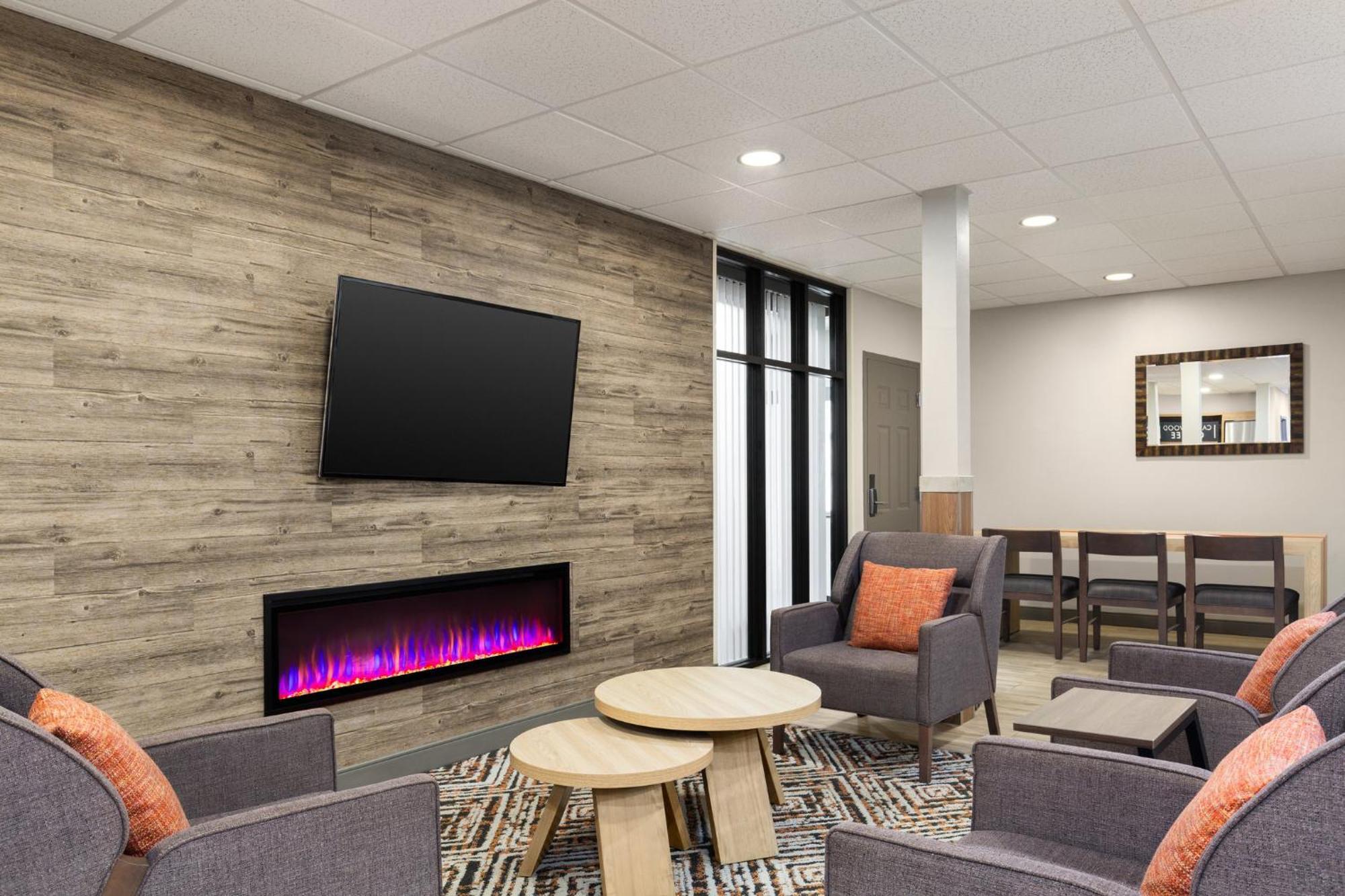 Candlewood Suites Tuscaloosa By Ihg Bagian luar foto