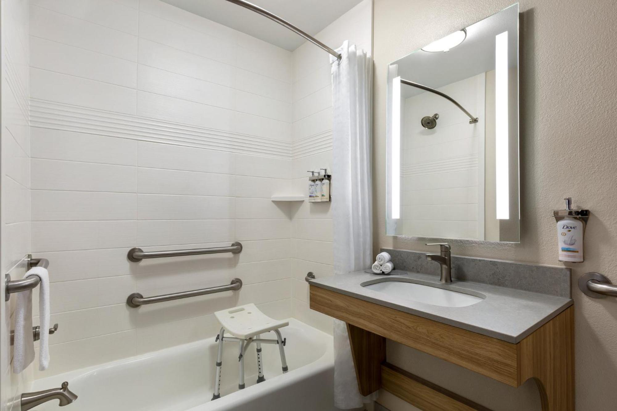 Candlewood Suites Tuscaloosa By Ihg Bagian luar foto